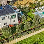 Alternative Villa With Pool & Spa Relax - Happy Rentals Scorrano