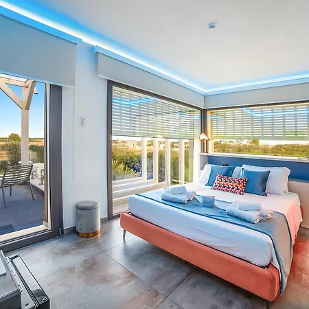Alternative Villa With Pool & Spa Relax - Happy Rentals *