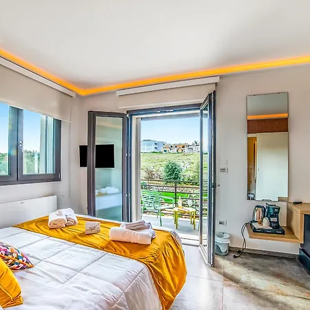 Alternative Villa With Pool & Spa Relax - Happy Rentals Villa *