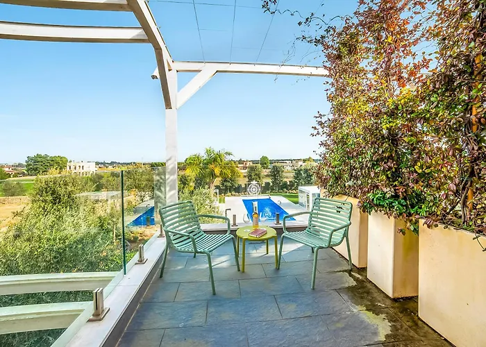 Alternative With Pool&spa Relax *